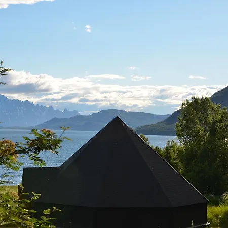 Campingplatz Arctic Fjordcamp *
