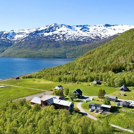 Arctic Fjordcamp Кемпинг *