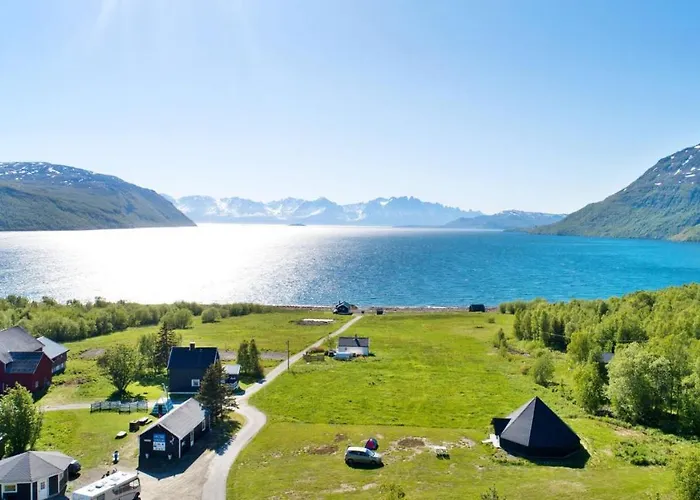 Arctic Fjordcamp Burfjord