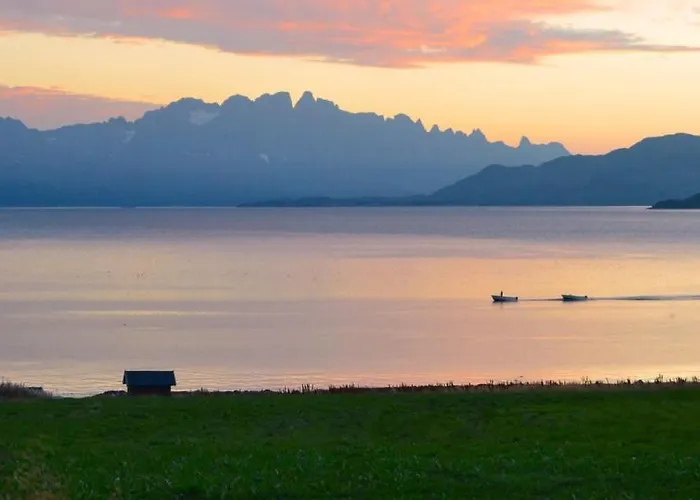 Campingplads Arctic Fjordcamp *